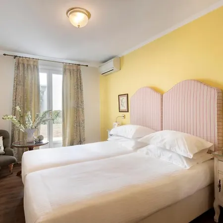 Kouneni Apartment